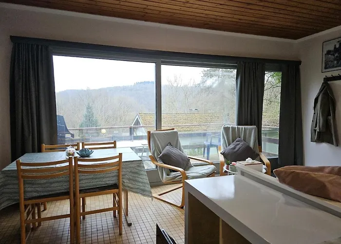 Nawal's Belle Vue Dinant Givet *